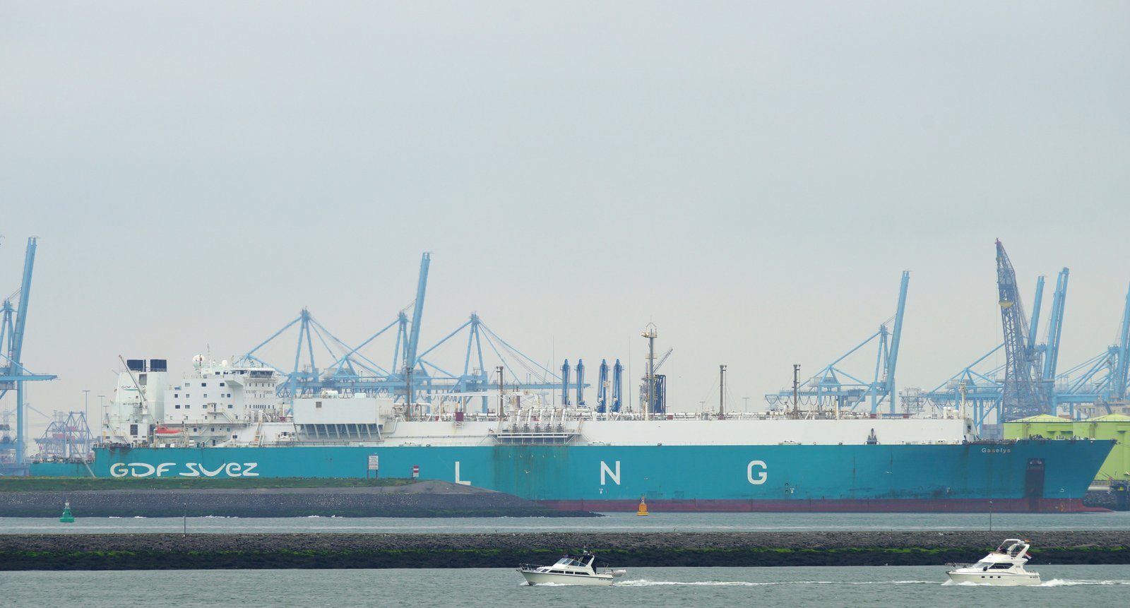 LNG carrier in the Netherlands, industry reference